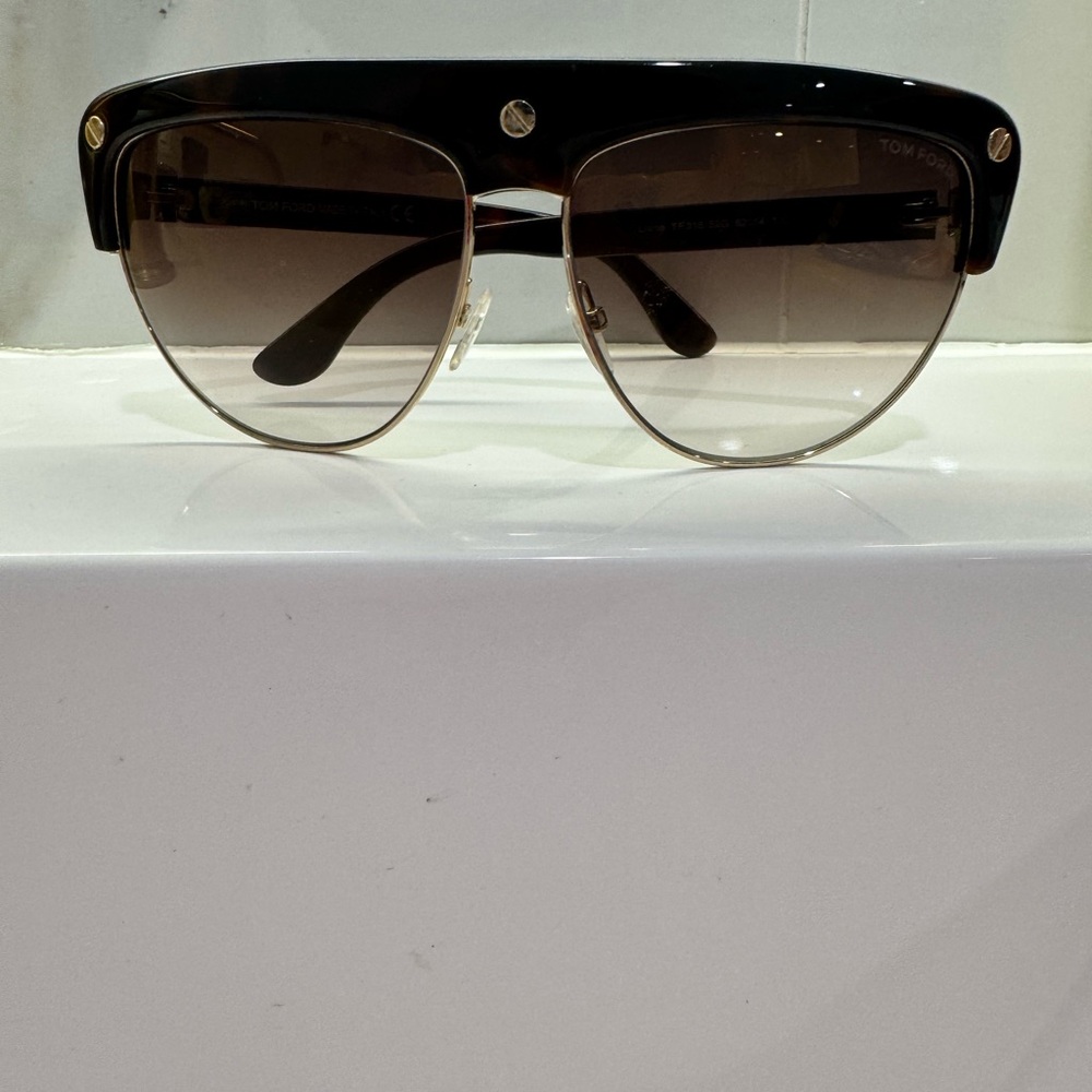 Tom Ford FT0318 52G Liane Flat Top Sunglasses – Havana Brown ✨ - Picture 11 of 12
